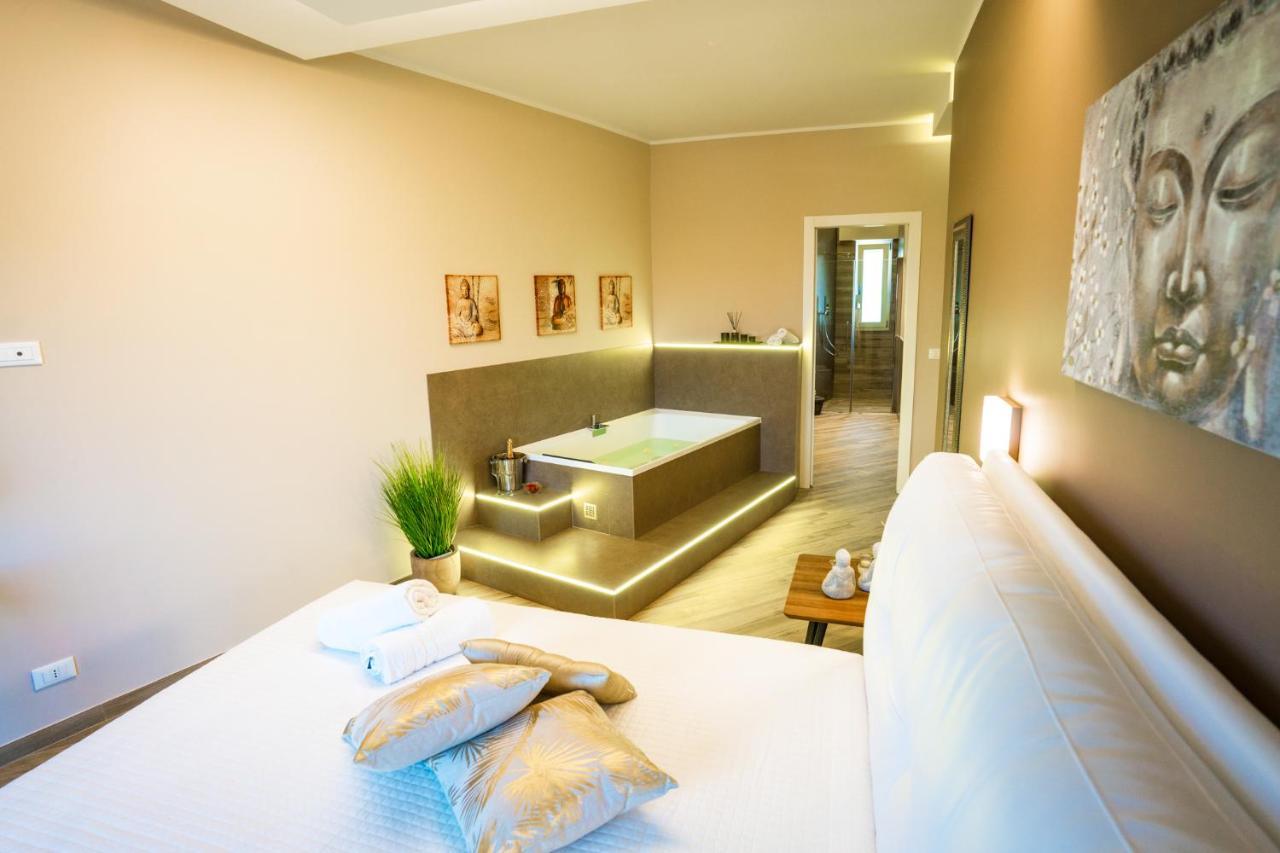 Etnic Suite Monopoli Luaran gambar